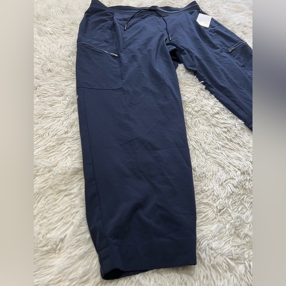 Athleta Venture Pants - Size 18 - NWT - navy - Picture 5 of 9